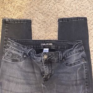 Maurice’s gray jegging